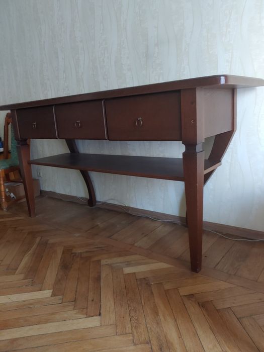 Шикарный комод деревянный, с 3-мя ящиками