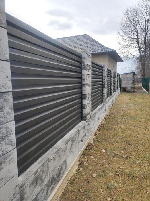 Ворота та паркани . Виготовлення , професійний монтаж