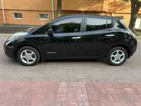 Nissan Leaf 24 kWt 2013