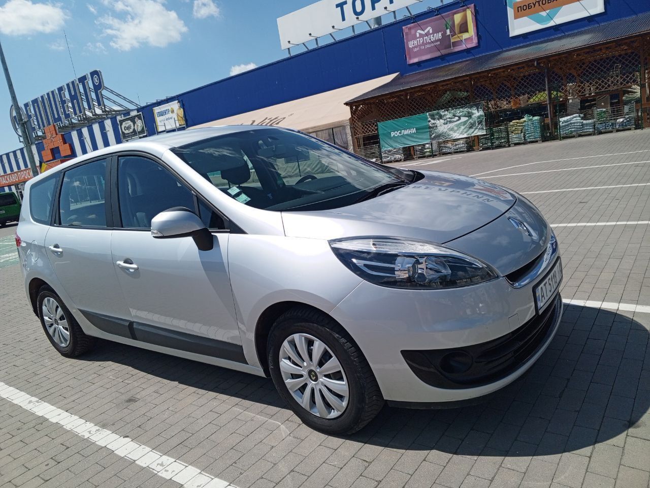 Renault scenic 2012