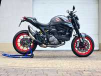 Ducati Monster Ducati Monster 937+ Dużo dodatków w gratisie!