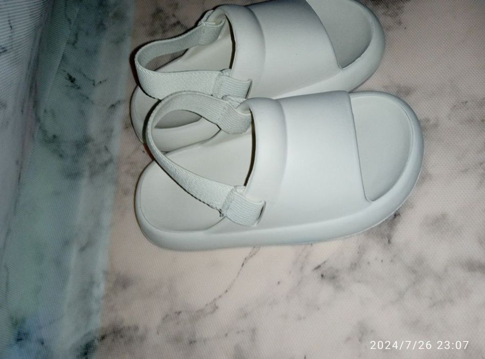 Босоніжки Крокси Сандалі Zara 22 розмір