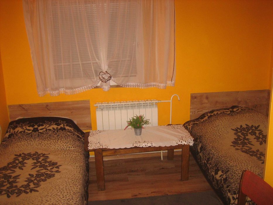 Wynajem pokoi , Noclegi , Kwatery  , Hostel , Pensjonat , Resort