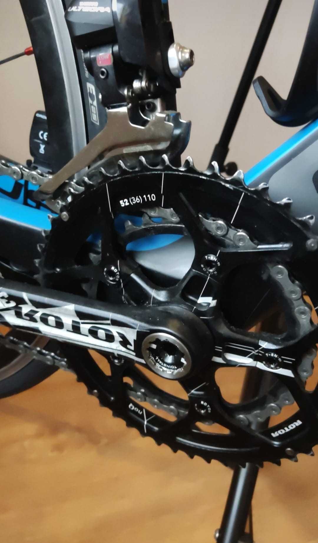 Focus Izalco Chrono Max 2.0 - Di2 triatlo