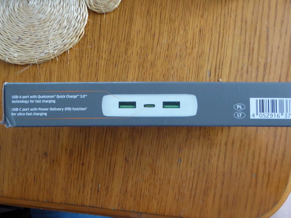 Nowy z wyświetlaczem LED, Power Bank 10000mAh Li-Ion TRONIC 5V/3A