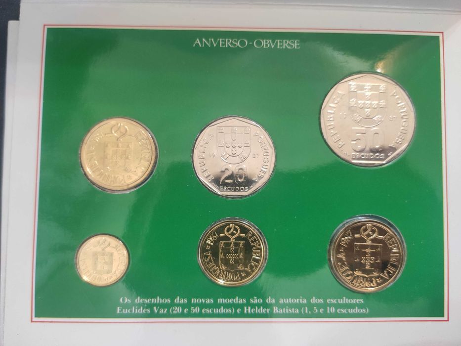 Moedas em carteira BNC 1987