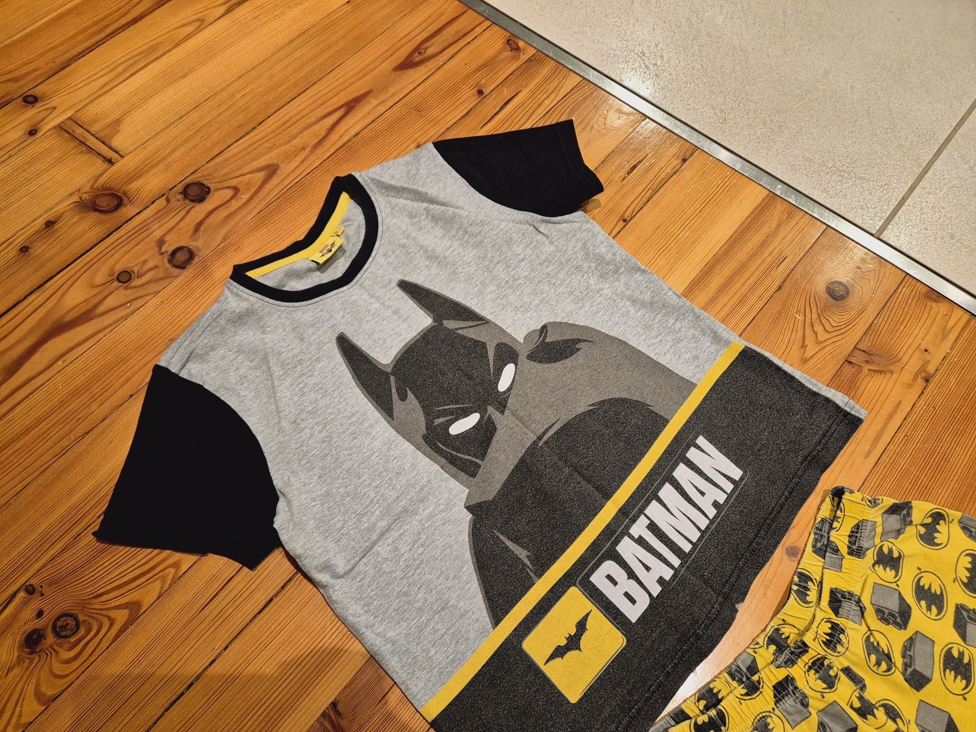 Piżama 128 Reserved Lego Batman piżamka krótkie spodenki i T-shirt