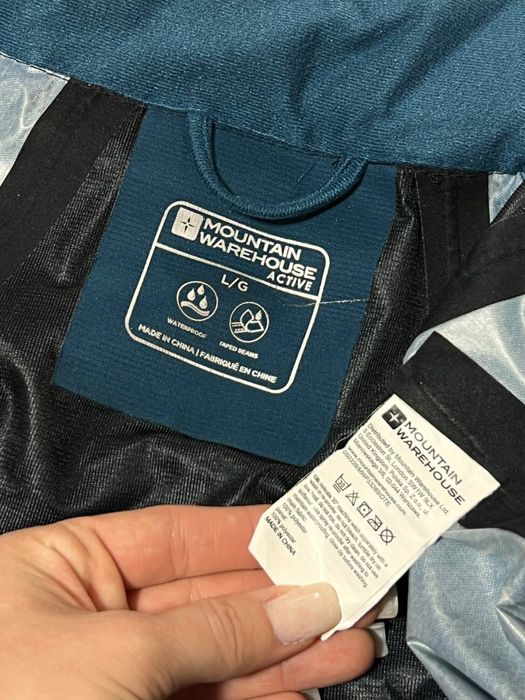 Куртка ветровка Mountain Warehouse  ( в мешочек)