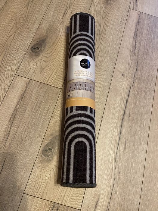 Chodniki o wymiarach 65/180