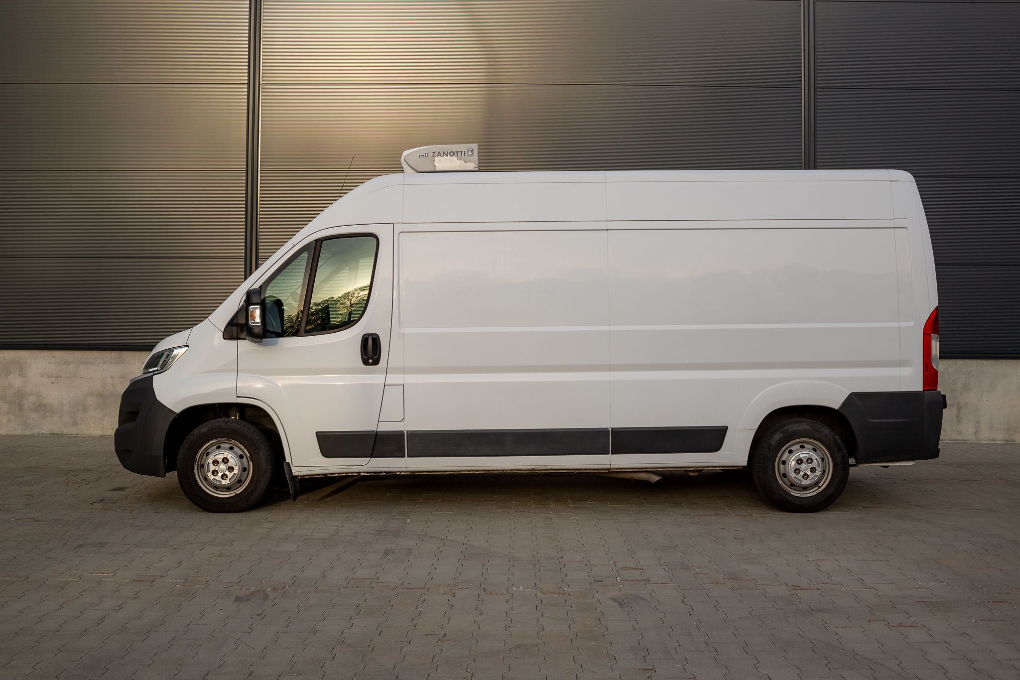 BUS CHŁODNIA WYNAJEM Fiat Ducato l3h2 (izoterma+agregat)