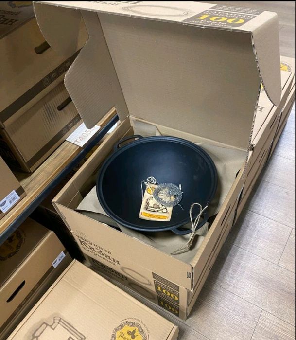 Казан-вок чугунный Наша Майстерня 8 л с крышкой-сковородкой ST-T405CP