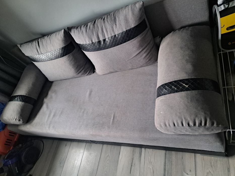 Sofa rozkladana uzywana