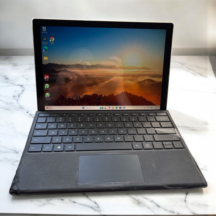 Планшет-ноутбук Microsoft Surface PRO 6 i5 8/256gb “12.3 USA