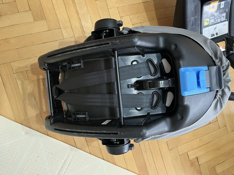 Fotelik nosidlo joie i snug z baza