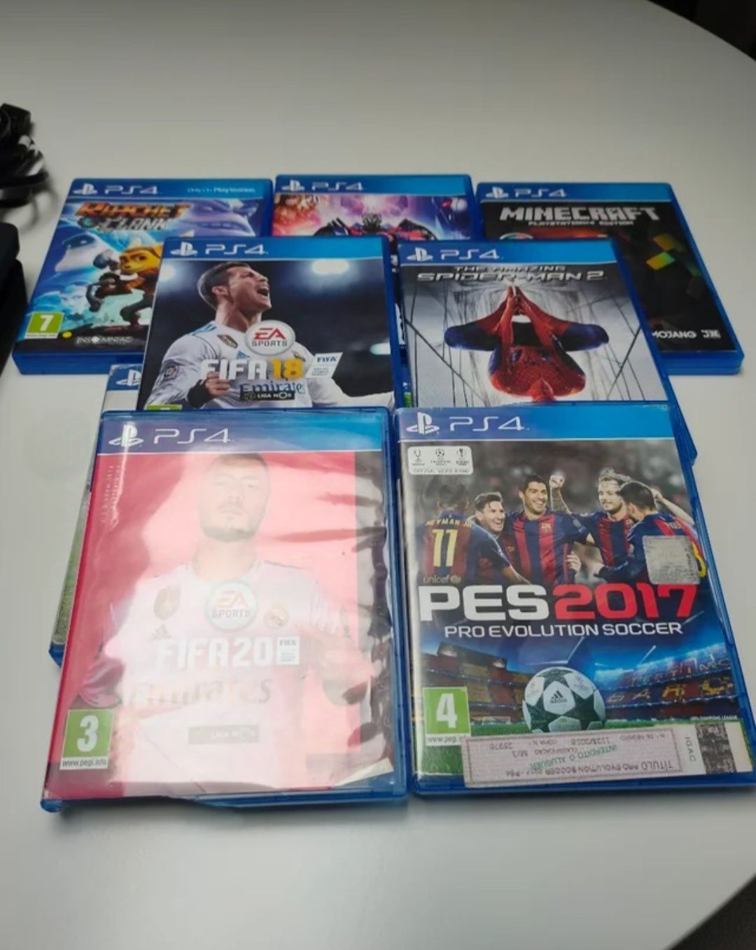 PS4 PlayStation 4