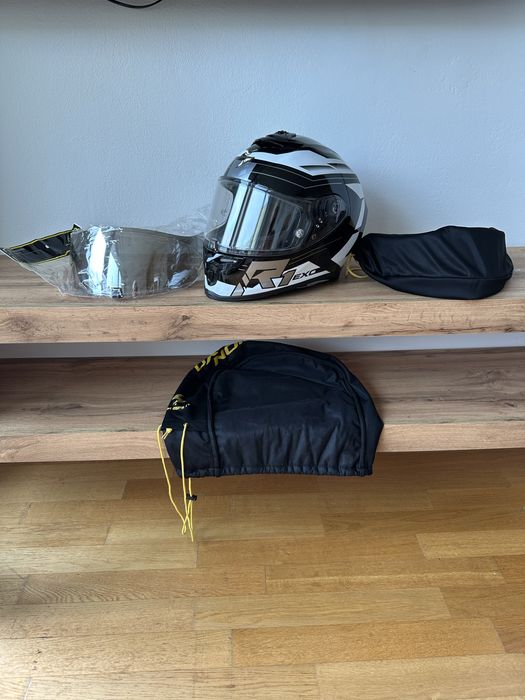 Scorpion Exo R1 S мотошолом agv shoei nolan shark