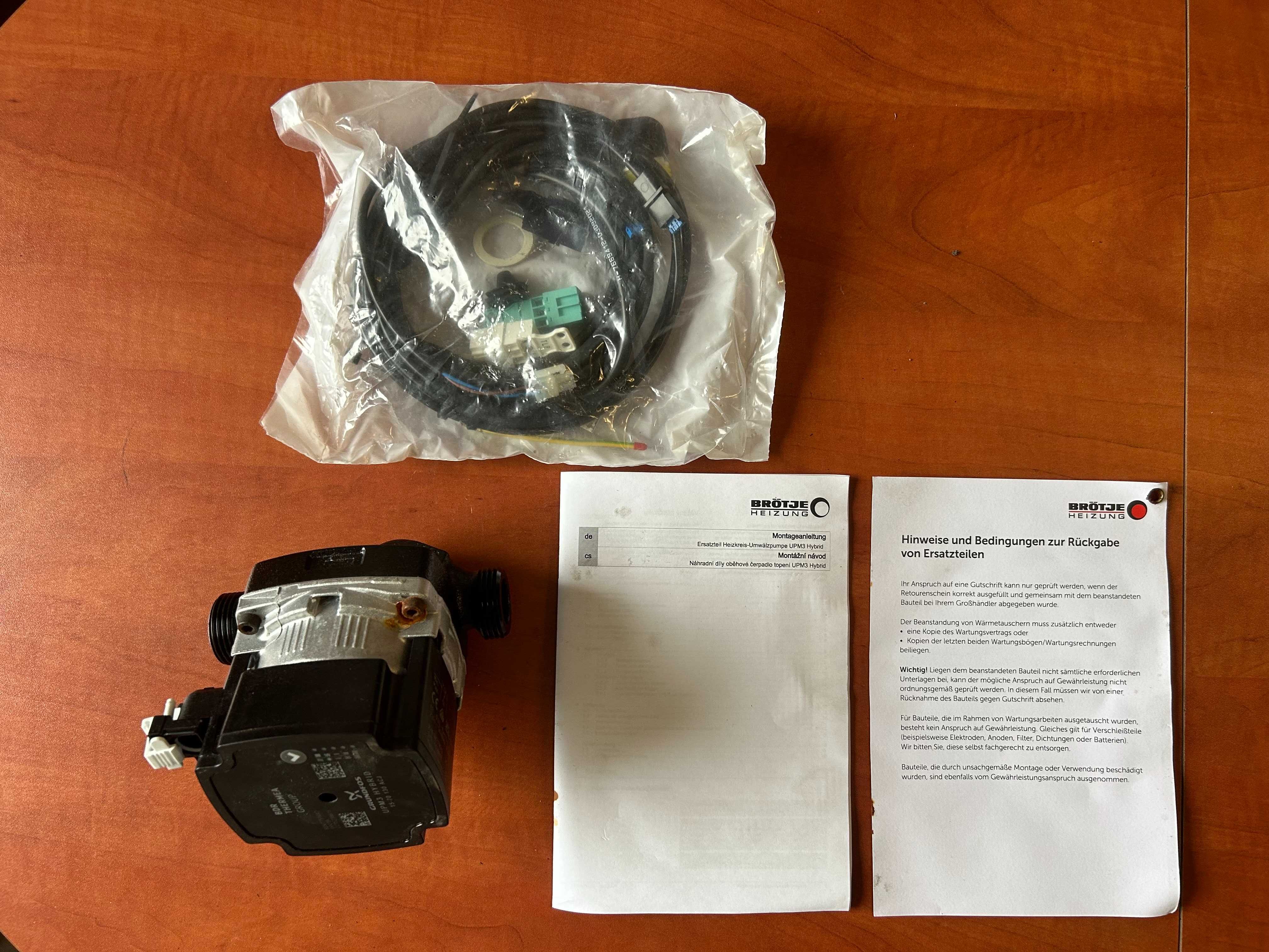 Pompa Obiegowa Grundfos UPM3 15-70  130 ACJ