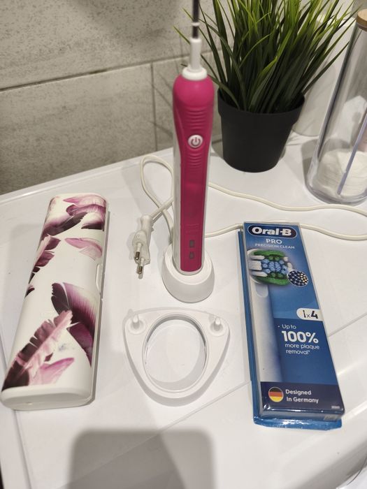 Szczoteczka elektryczna Oral-B