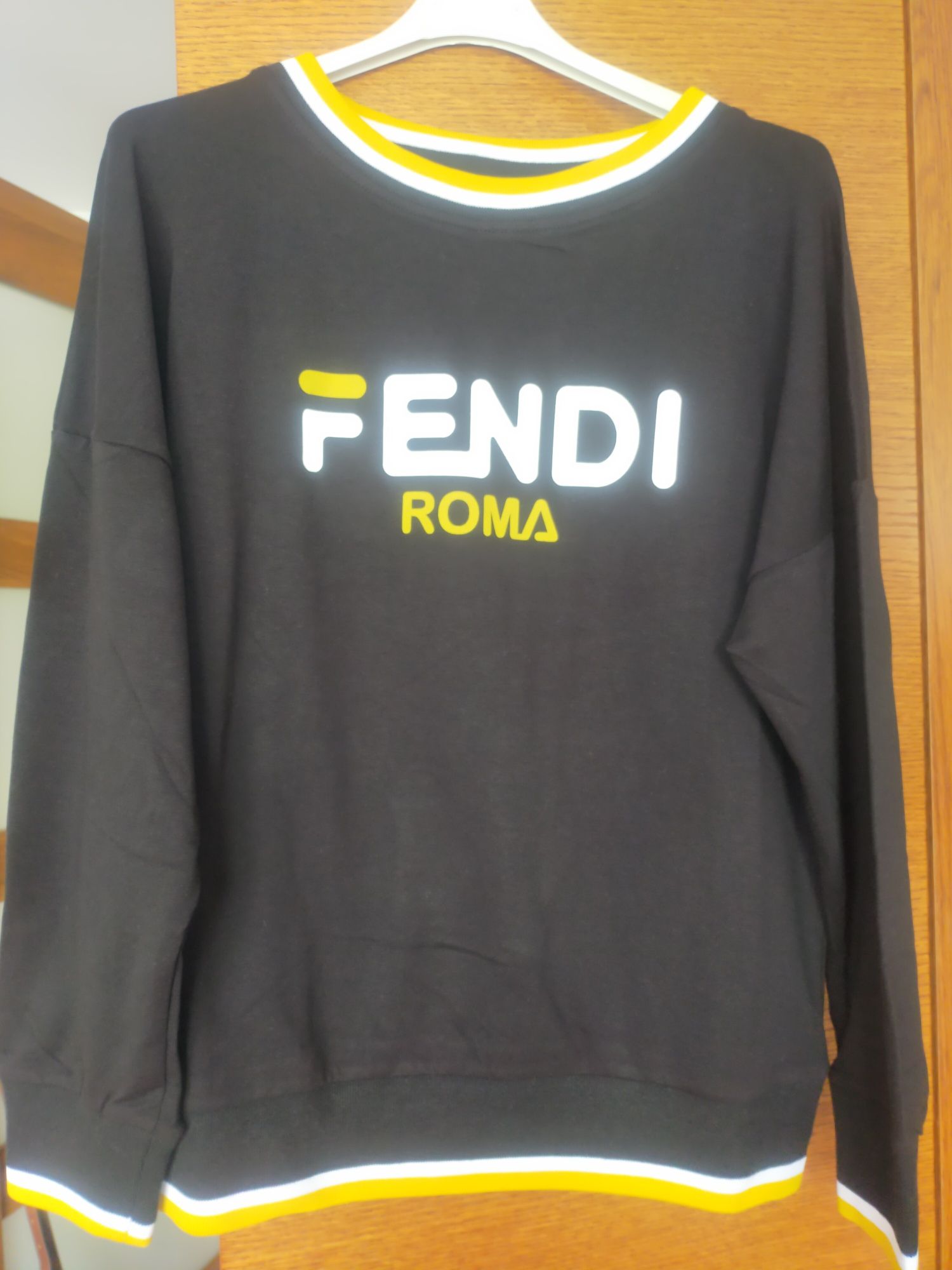 Bluza damska fendi Roma nowa r 36/38