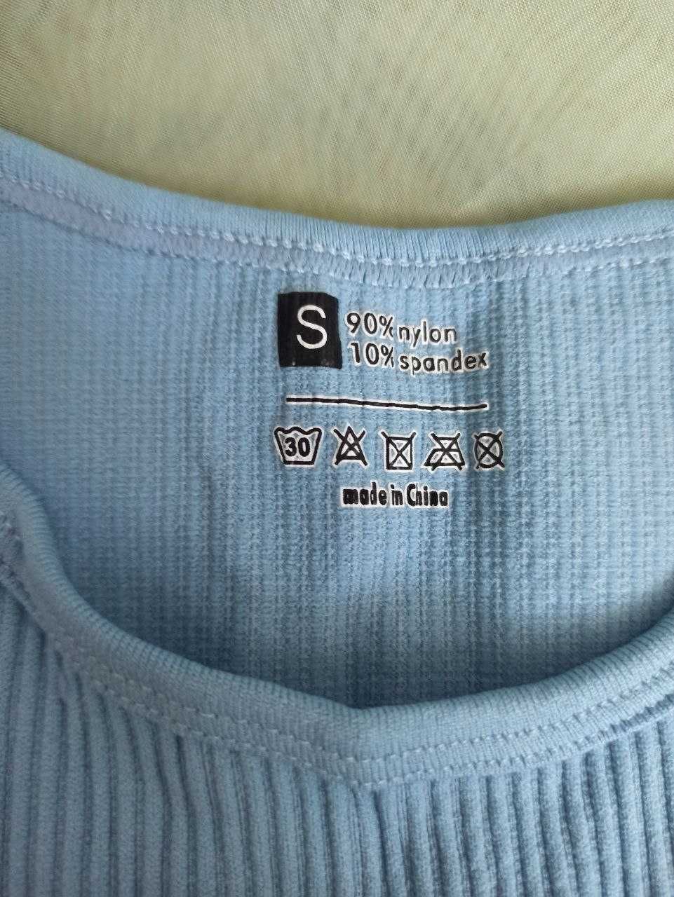 Новый спортивный укороченный топ. р S+ лосины в подарок для подростка