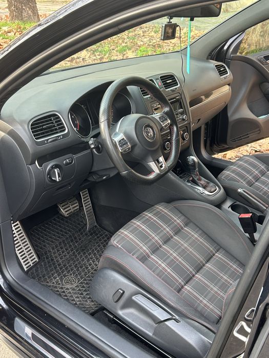 Volkswagen Golf 6 GTI 2.0 DSG