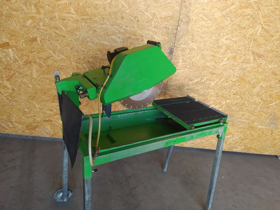 Piła przecinarka do płytek polbruku cegły i innych materiałów budowlan