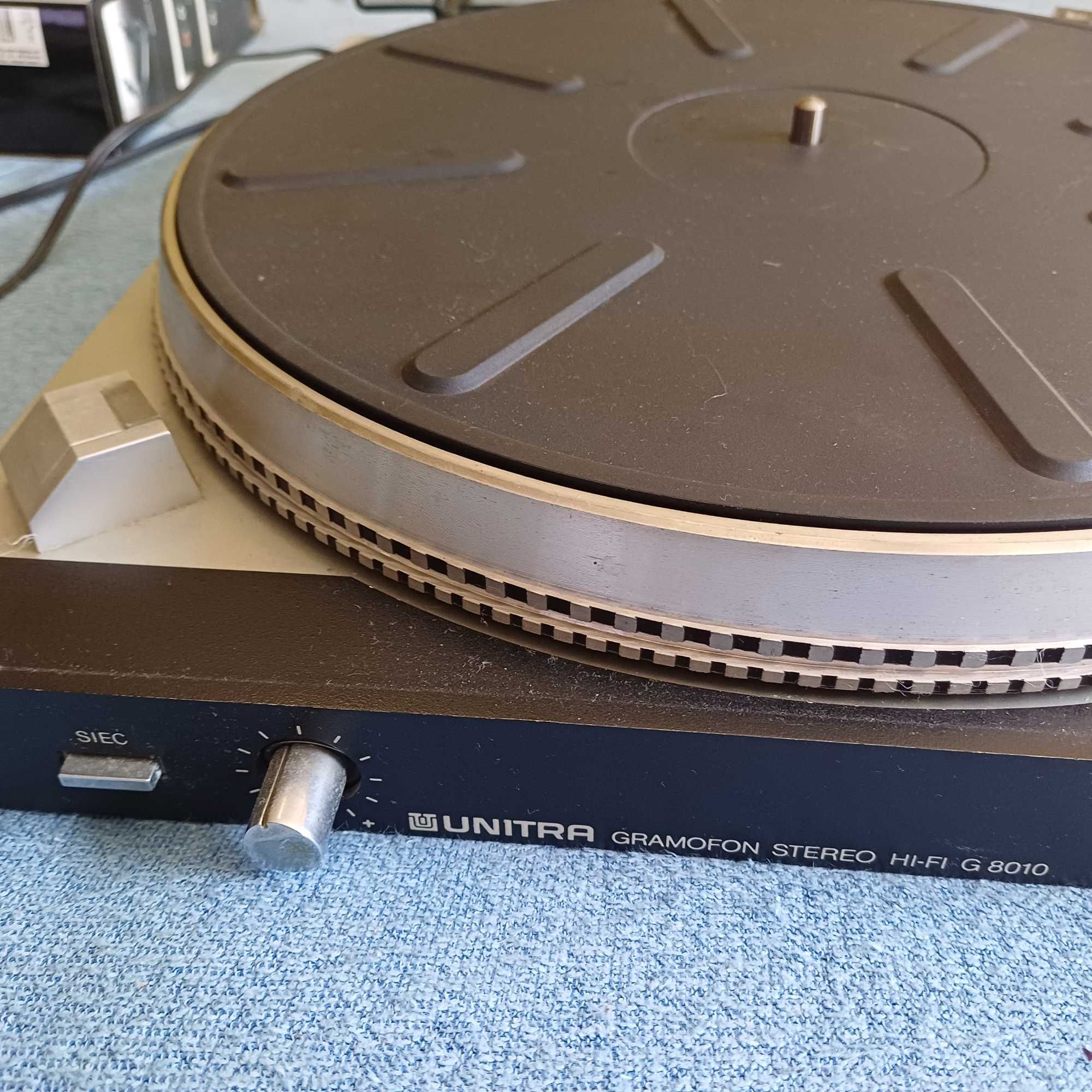 Sprawny gramofon Unitra G-8010 + nowy przedwzmacniacz Vivanco PA 115