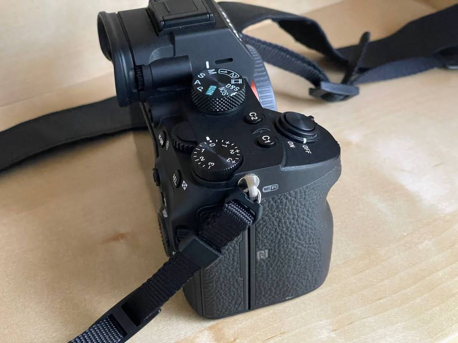 Бездзеркальний фотоапарат Sony Alpha A7 III body