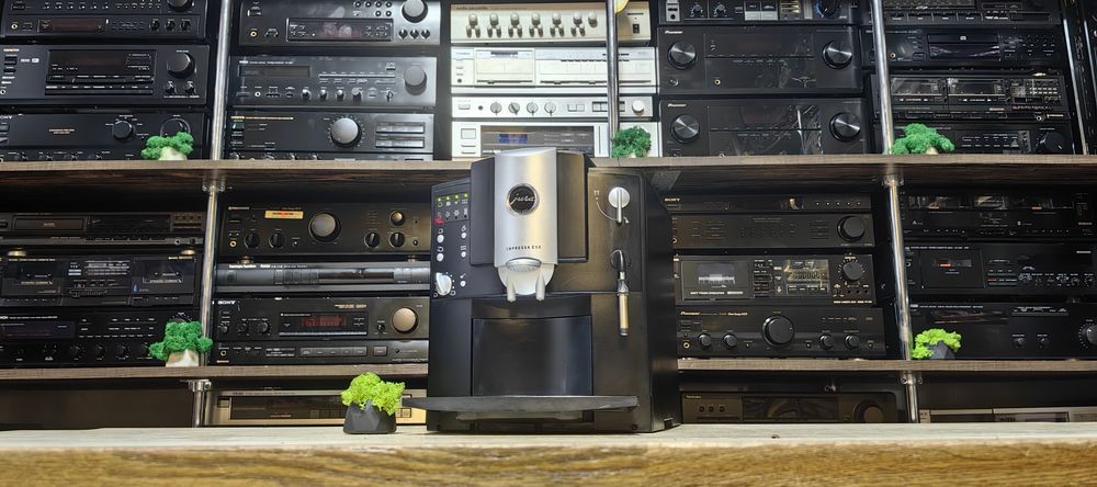 Кавова машина Jura Impressa E50