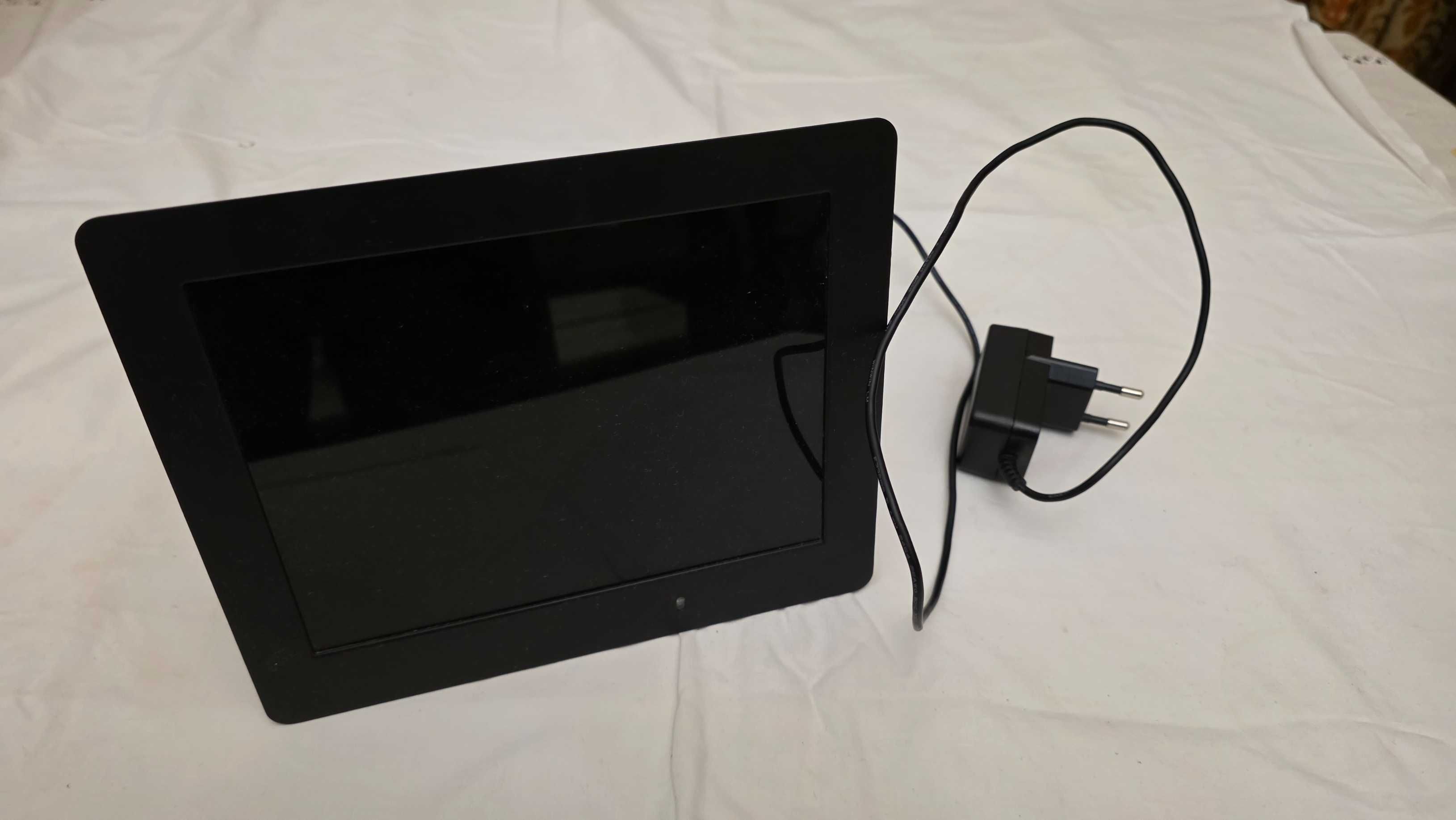 Moldura Digital MITSAI