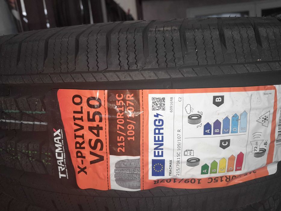 215/70 R15C dostawcza TRACMAX zima Para