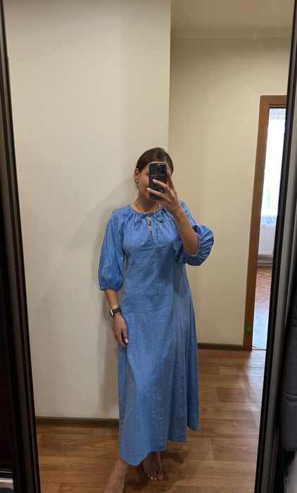 Сукня довга блакитна