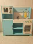 Cozinha infantil de madeira