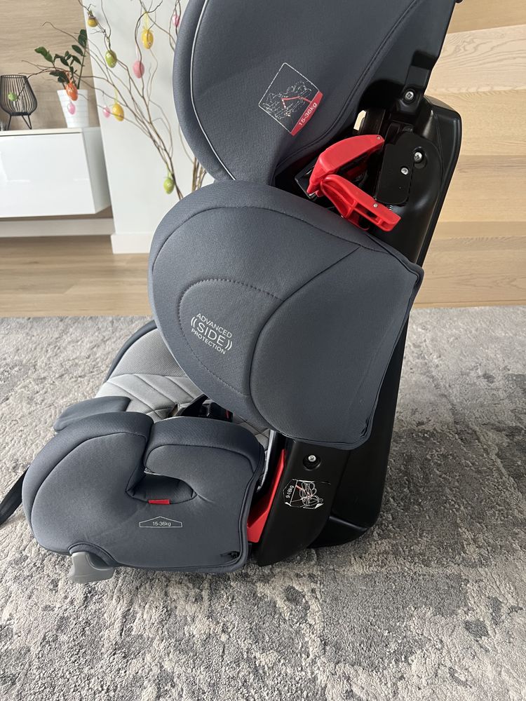 Fotelik Recaro Hero young 9-18 i 15-36