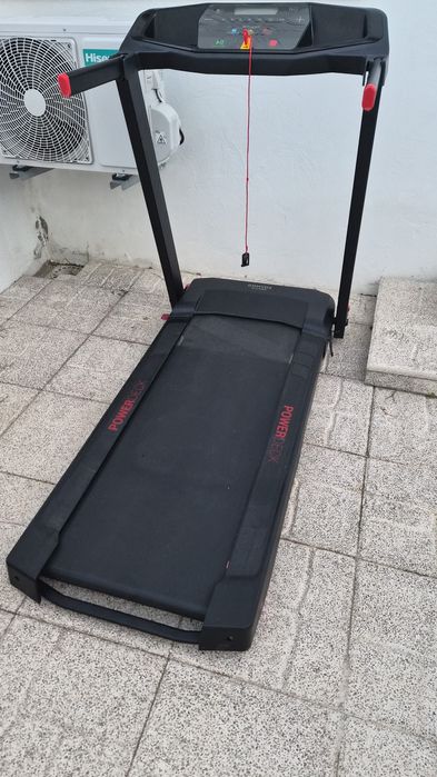 Passadeira com ecran digital como nova ,usada muito pioucas vezes