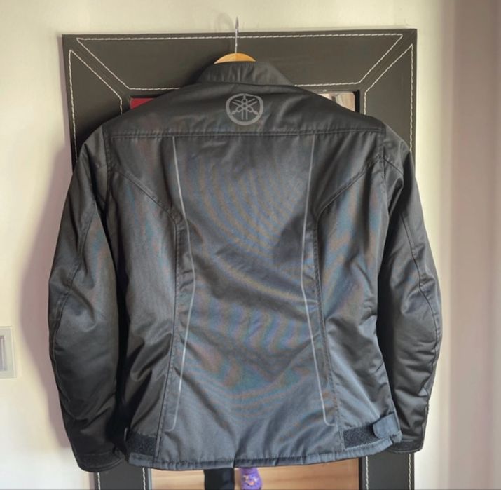 Blusão mota senhora marca Yamaha