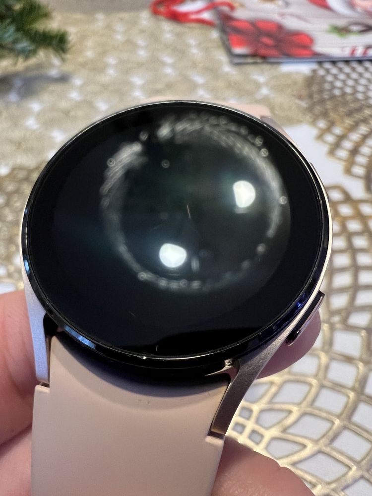 Samsung Galaxy Watch 4 smartwatch