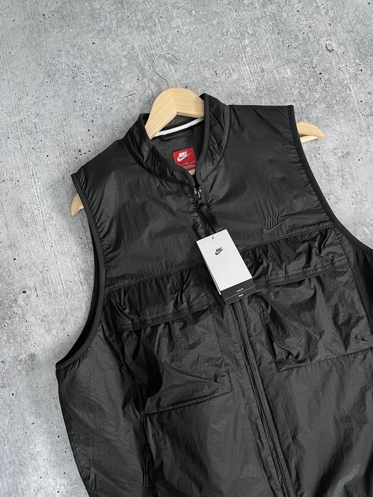 Оригінал жилетка Nike Tech Fleece Utility Vest M універсальний дизайн