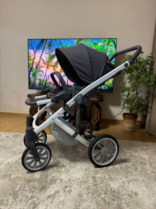 Дитяча коляска Аnex m/type