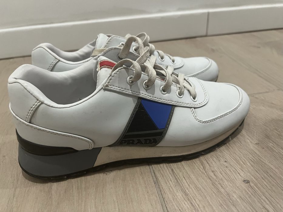 Tenis Prada brancos