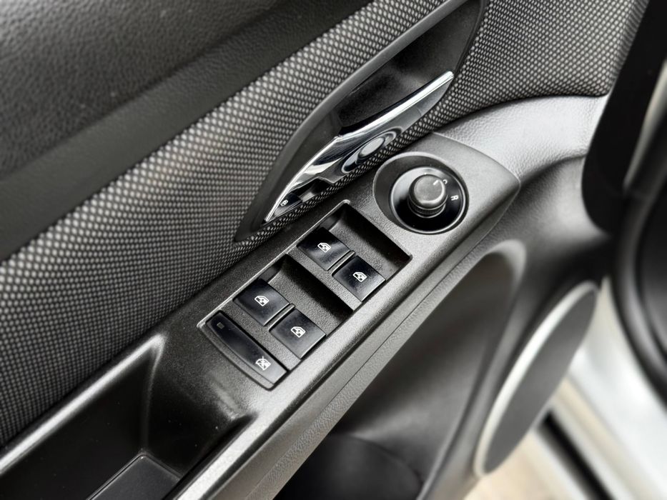 Chevrolet Cruze идеальное состояние