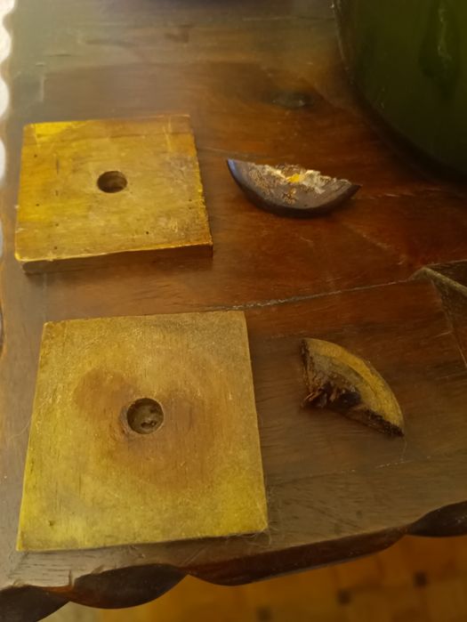 Armario Livreiro em pau-santo para restauro