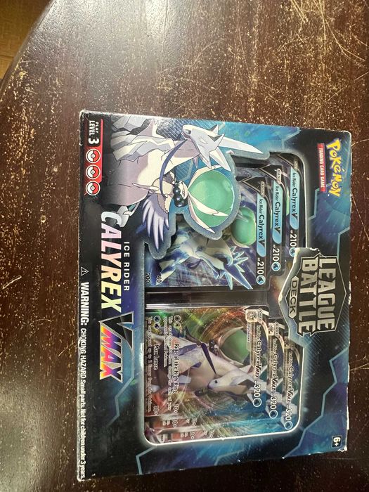 Jogo de Cartas POKEMON Pkm Calyrex Vmax League Battle Deck