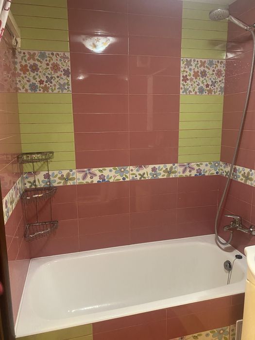 Здам 1 кім. квартиру біля метро Мінська, вул. Івасюка, 27А