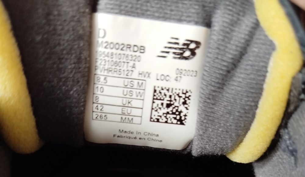 Buty New Balance 2002r