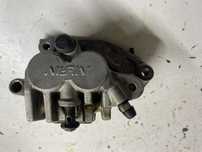 Yamaha yzf 250 zacisk hamulcowy