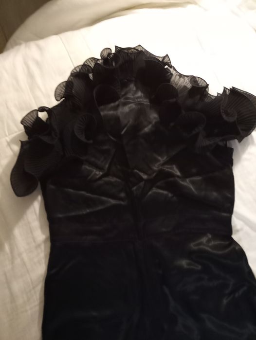 Macacão com folhos Zara