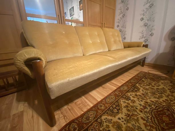 Zestaw wypoczynkowy. Lata  50-70 . Vintage. Drewno. Sofa + 2 Fotele.