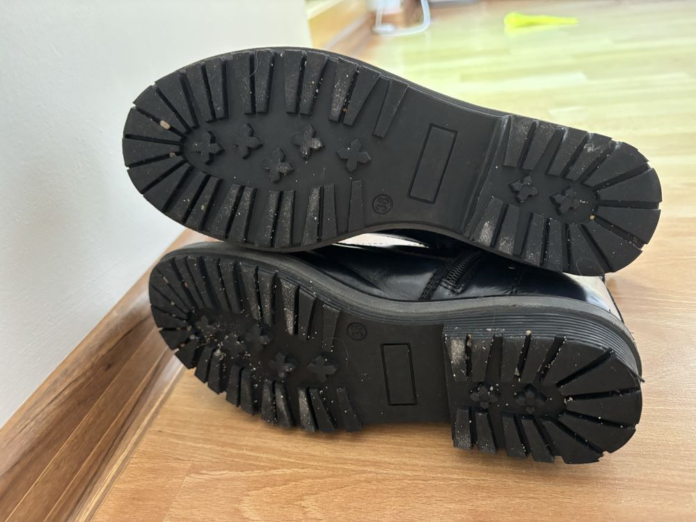 Buty 36 skórzane lasocki