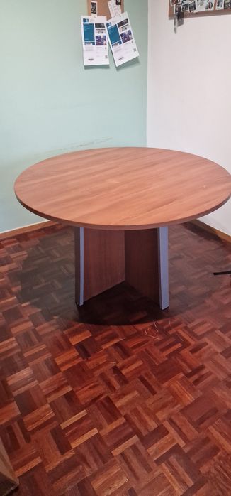 Mesa de Reuniões (1.20m)